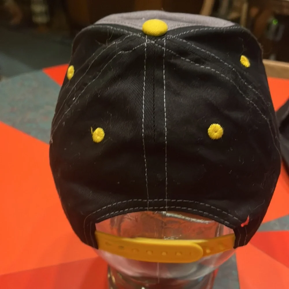 Batman Cap - Picture 3 of 5